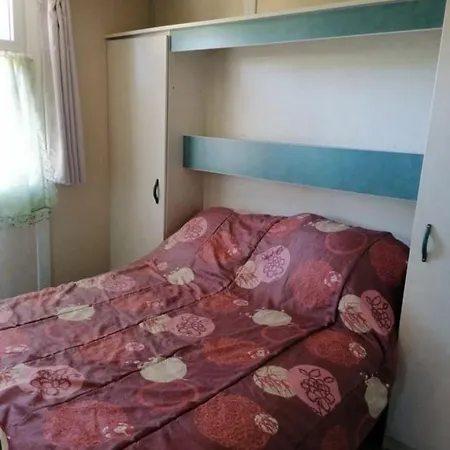Campsite Pres De La *